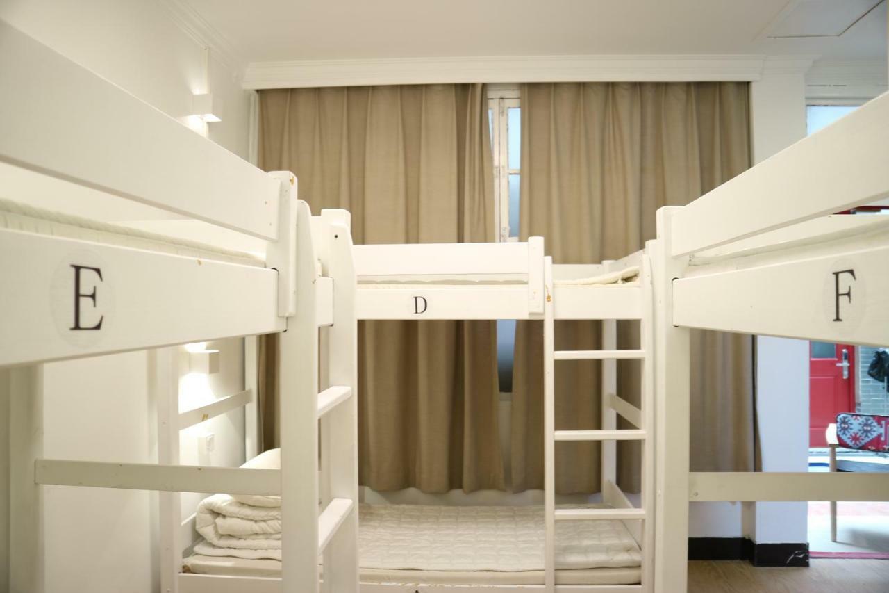 Albergue Beijing Leo Courtyard Exterior foto